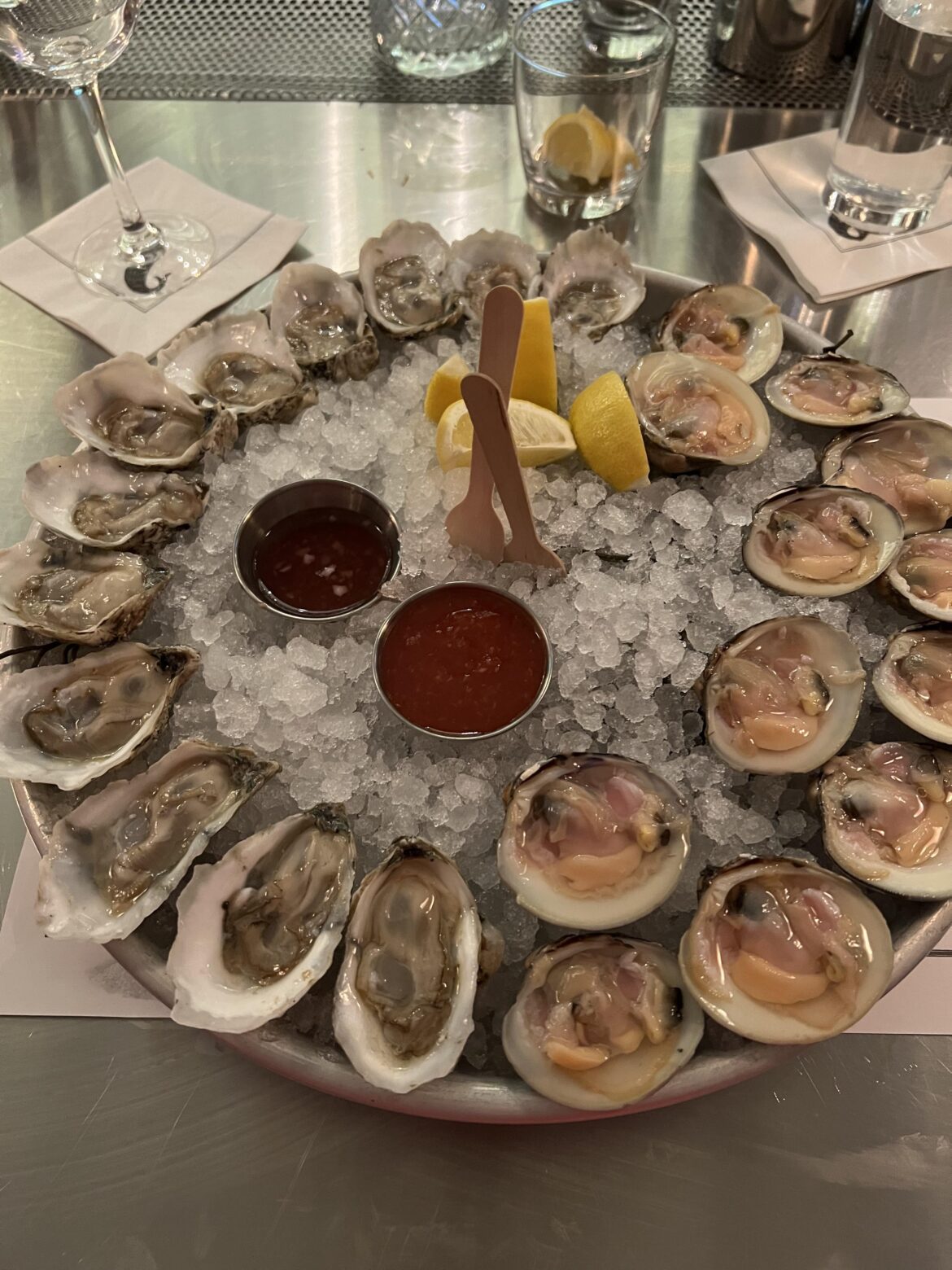 Chunu oysters and little neck clams