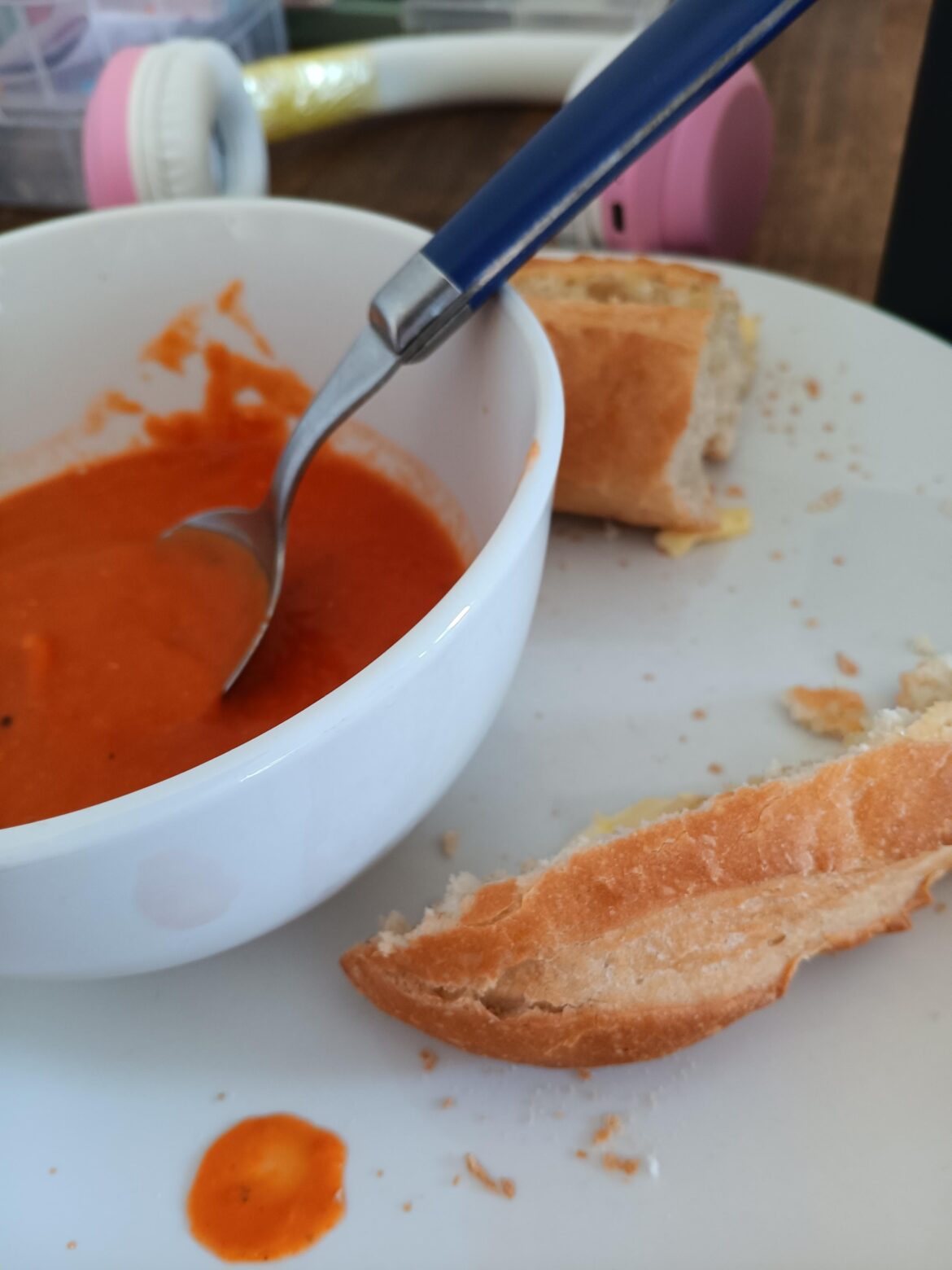 this yummy af tomato soup that my mum made a couple days ago