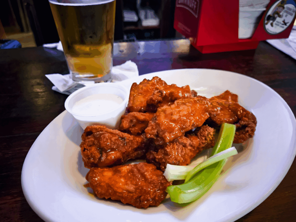 $1 wings downtown MKE