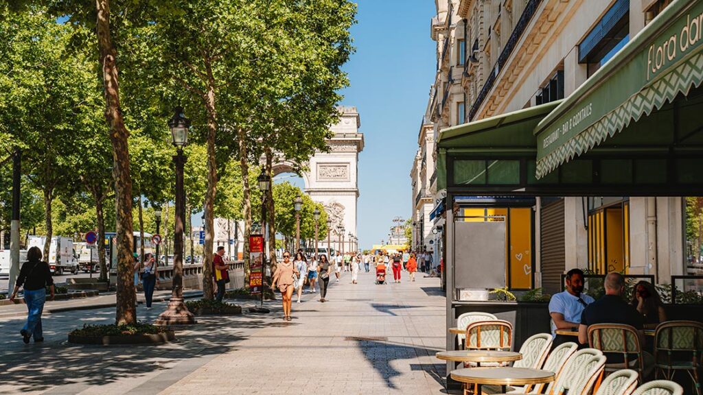 A MICHELIN Guide to the Champs-Élysées A MICHELIN Guide to the Champs-Élysées