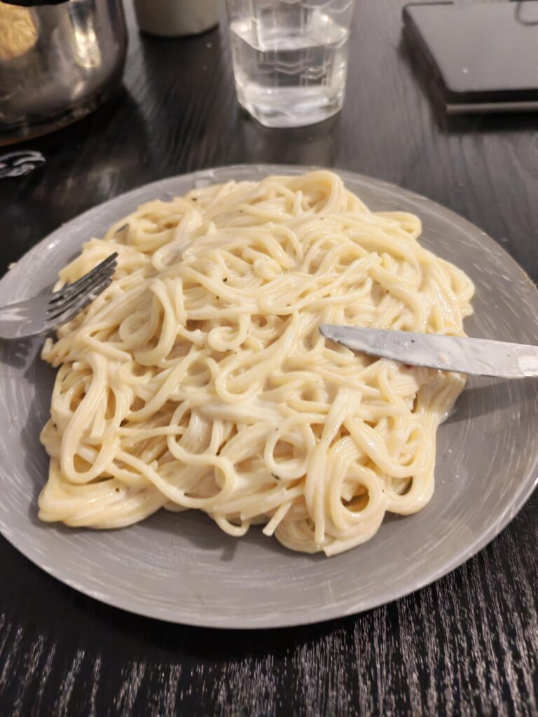 Maroille pasta carbonara