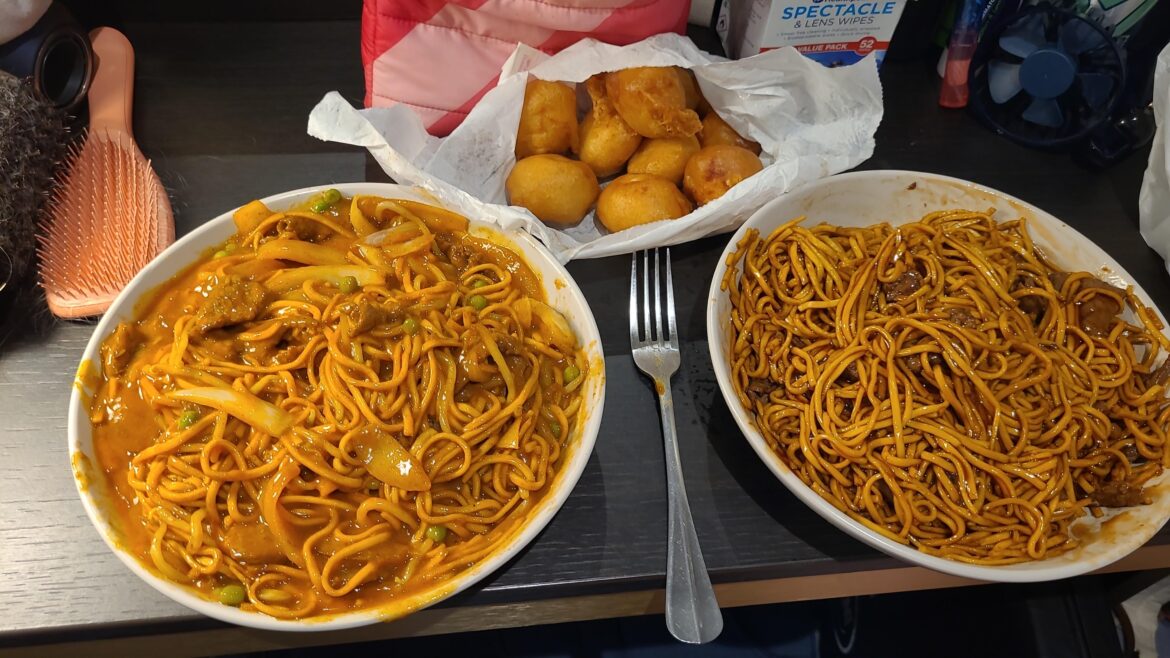 Beef Curry & Noodles Vs. Beef Chow Mein & 'BBQ' Sauce. Plus Chicken Balls as the subs.