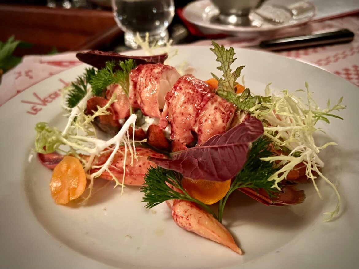 What one memorable New York meal says about saving Oregon’s historic restaurants (review)