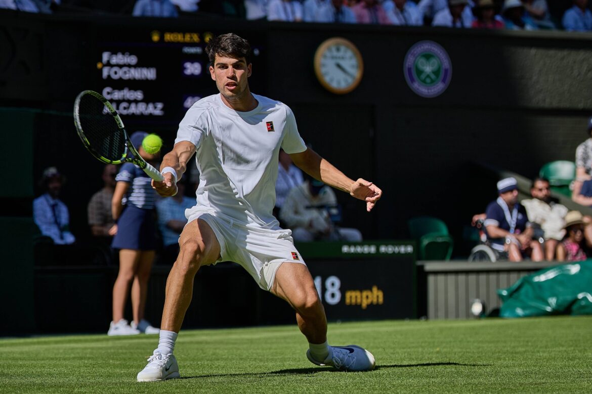 Spain’s Carlos Alcaraz survives Wimbledon first round scare after five-set thriller against Italian veteran Spain’s Carlos Alcaraz survives Wimbledon first round scare after five-set thriller against Italian veteran