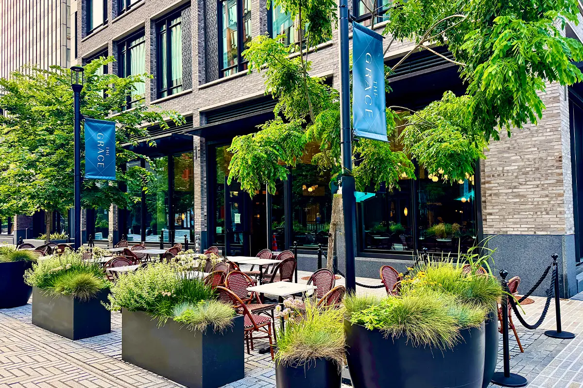 exterior image of Bar Colline