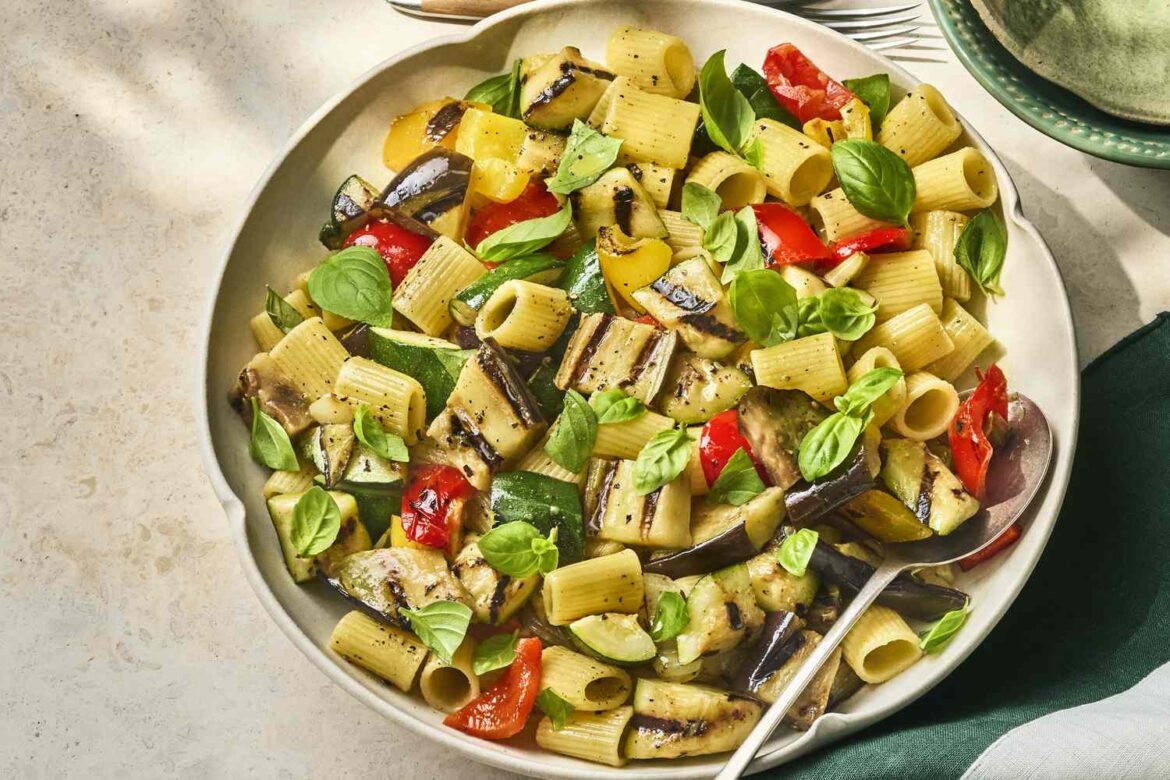 24 Make-Ahead Picnic Salads for Outdoor Dining 24 Make-Ahead Picnic Salads for Outdoor Dining