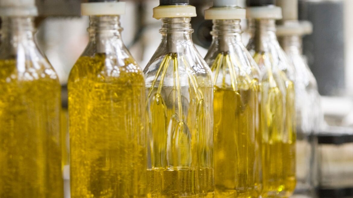 The world’s largest producer of olive oil, Deoleo, is warning that tariffs on the EU could drive up prices for American consumers.