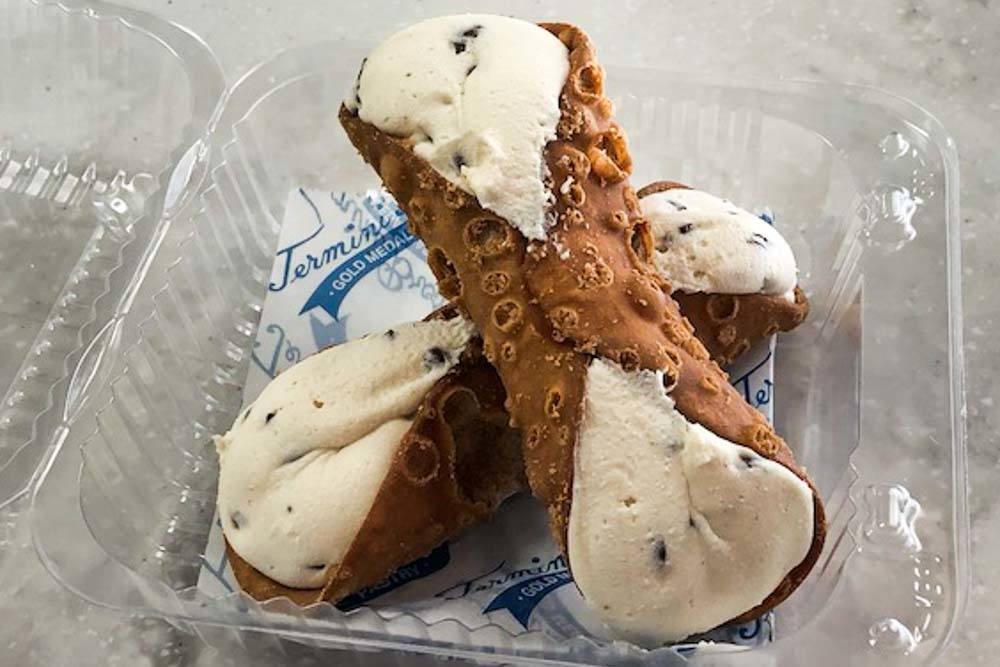 Cannolis at Termini Bros in Philadelphia