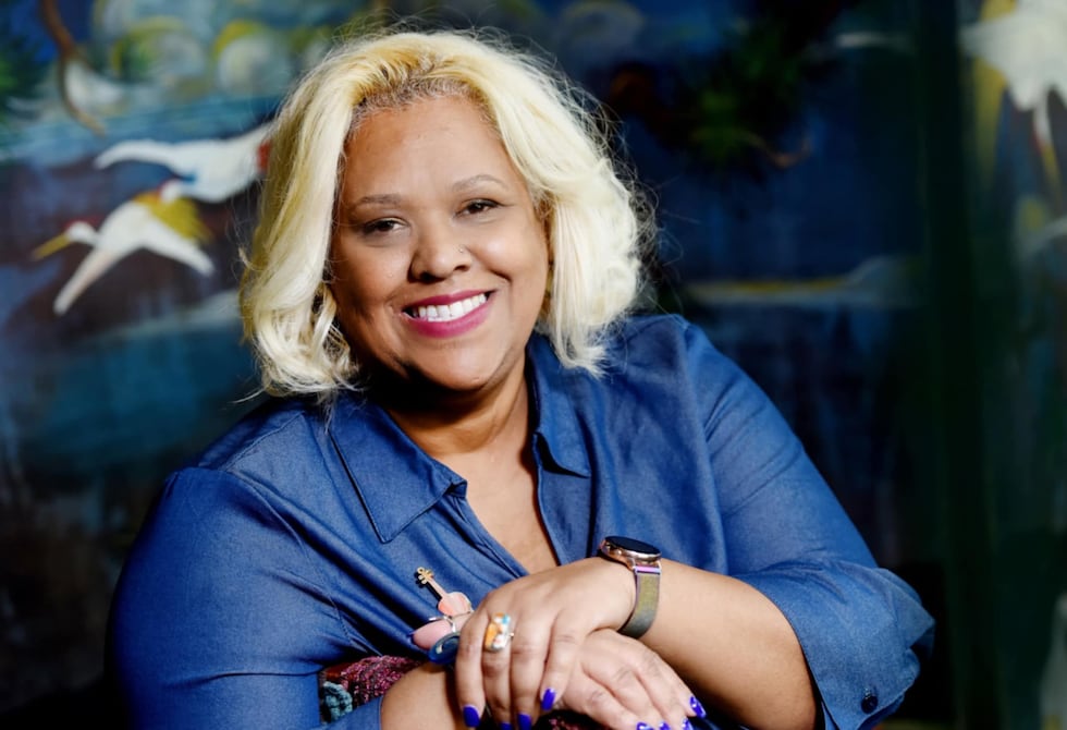 Artist Karen La Beau visits KSLA's studio to speak with ArkLaTex Artistry's Brittney Hazelton...