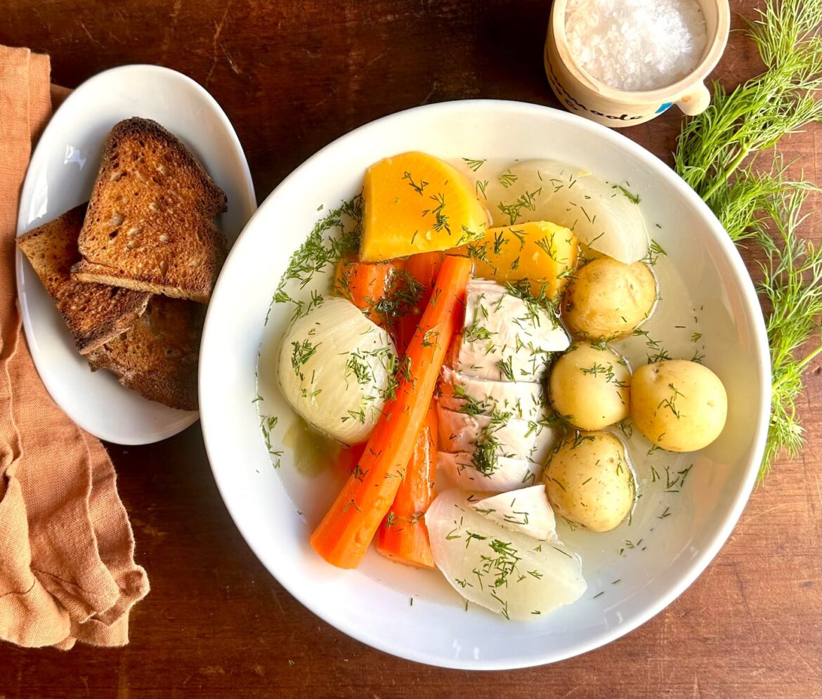 Recipe: Simmer a whole chicken with vegetables in this riff on pot au feu, a centuries-old French classic Chicken Pot au Feu