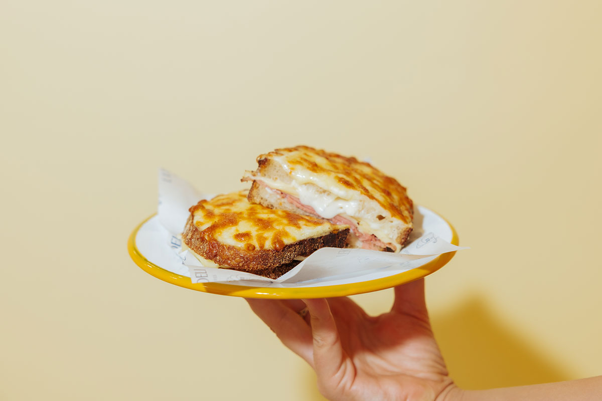 Luna's Deli, Coolangatta (image by Mathilde Bouby Photography)
