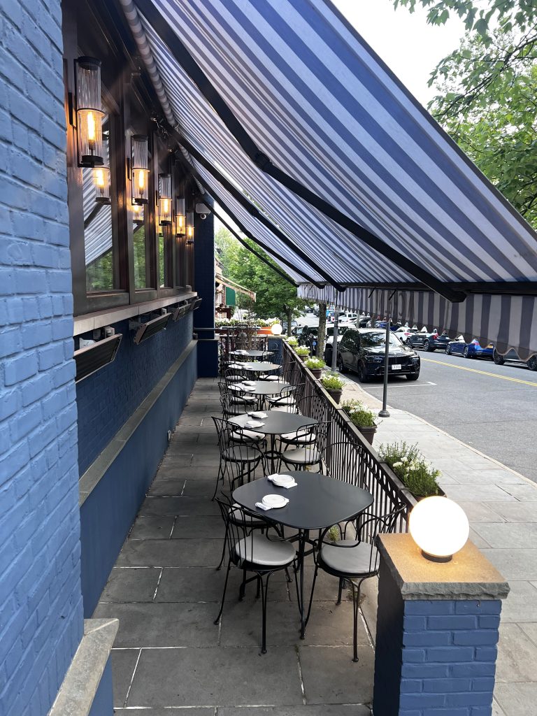 Micheline's outdoor patio