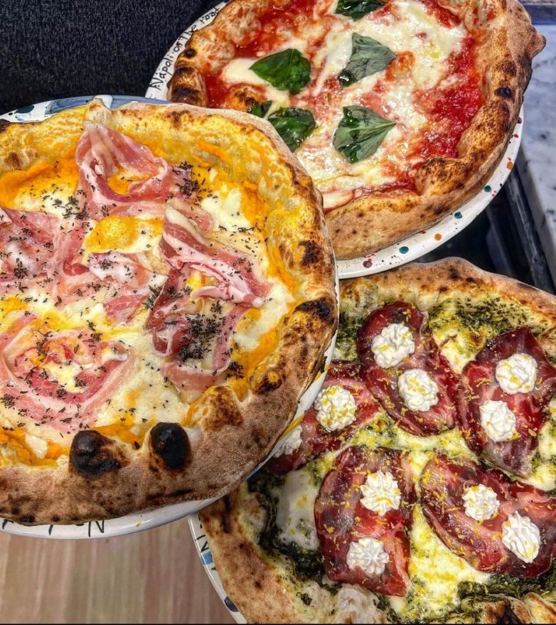 NAPOLI ON THE ROAD_THREE_2