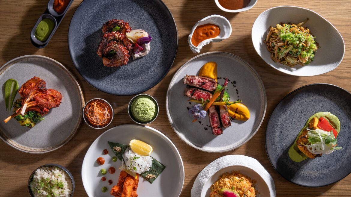 25 Best Restaurants in Las Vegas: Steakhouses, International Buffets, and More 25 Best Restaurants in Las Vegas: Steakhouses, International Buffets, and More