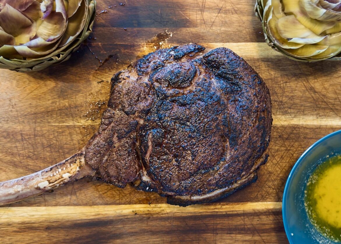 Rare Souses Vide Prime Tomahawk Chop with Artichoke