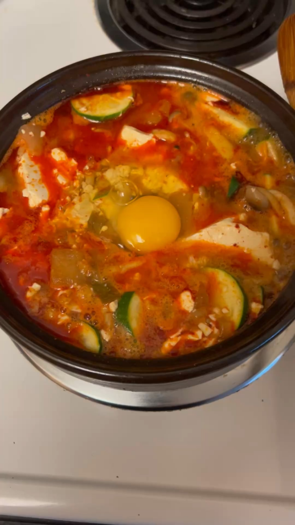 Soft tofu seafood soup