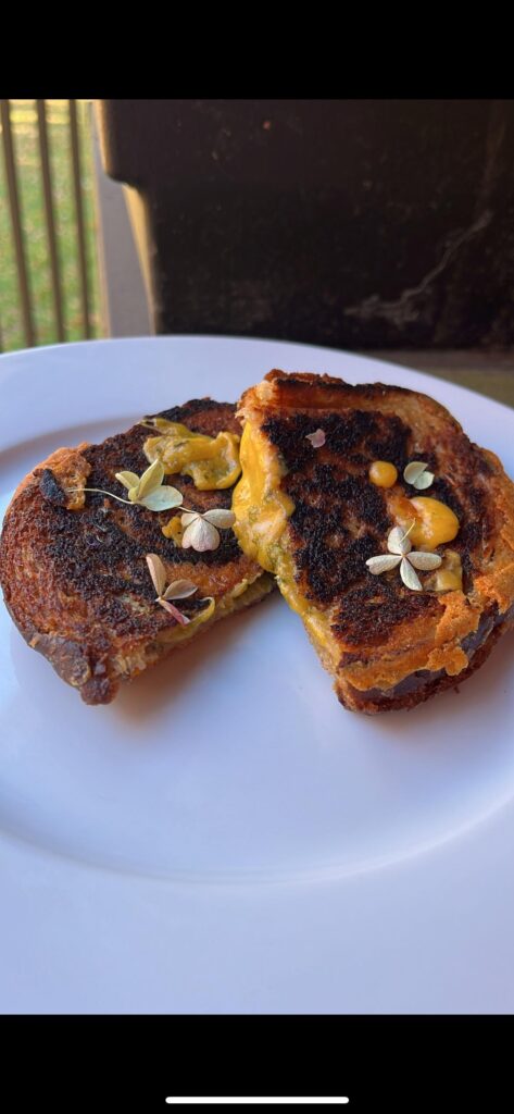 Grilled cheese w/ some flower garnish 😃😃