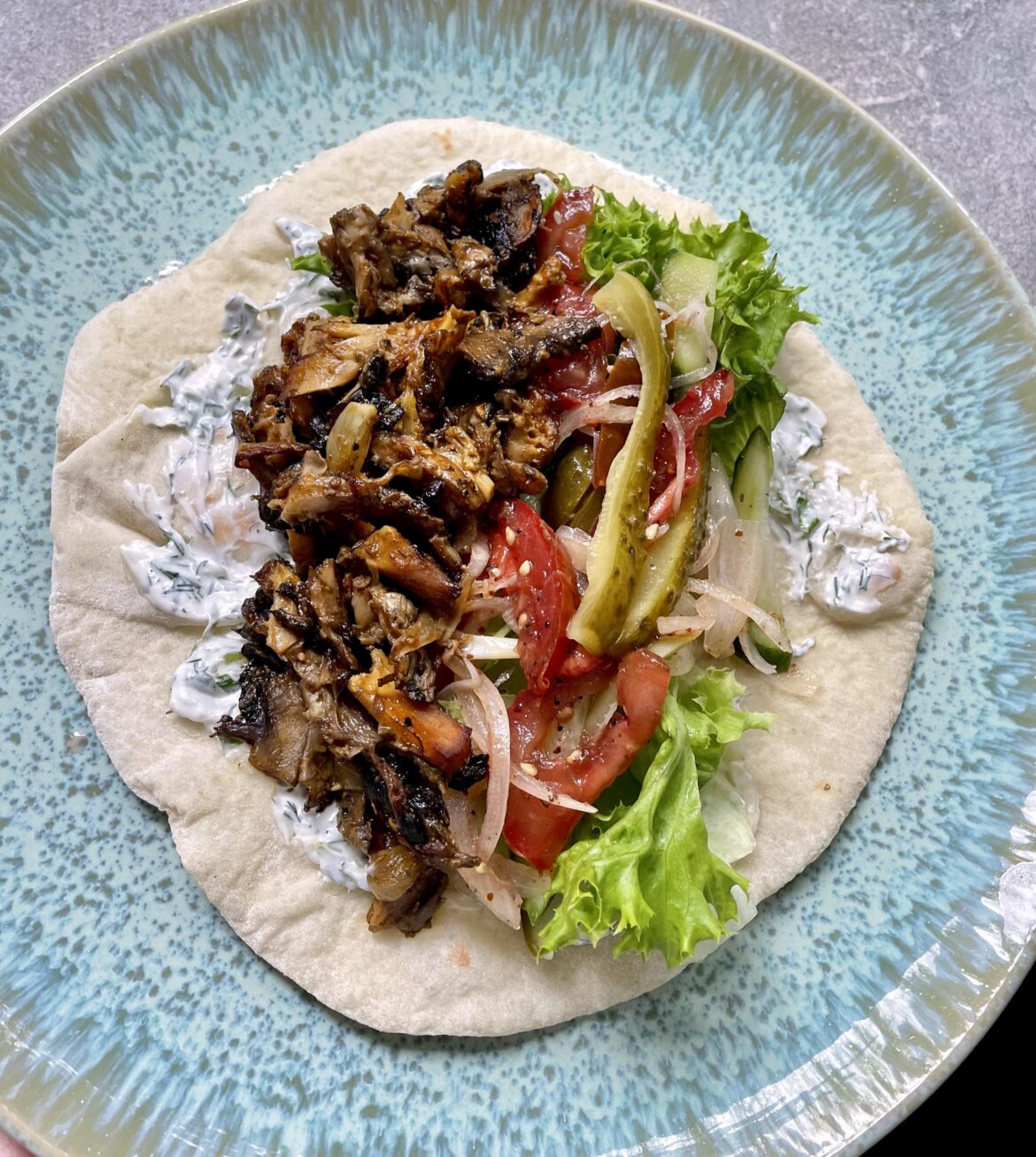 Mixed mushroom shawarma