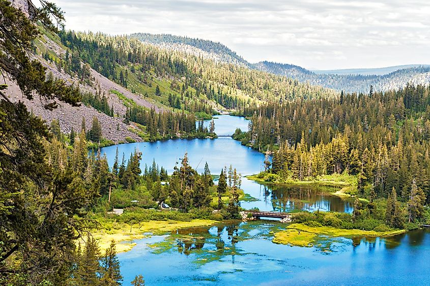 Twin Lakes near Mammoth Lakes at Inyo National Forest Park, California.