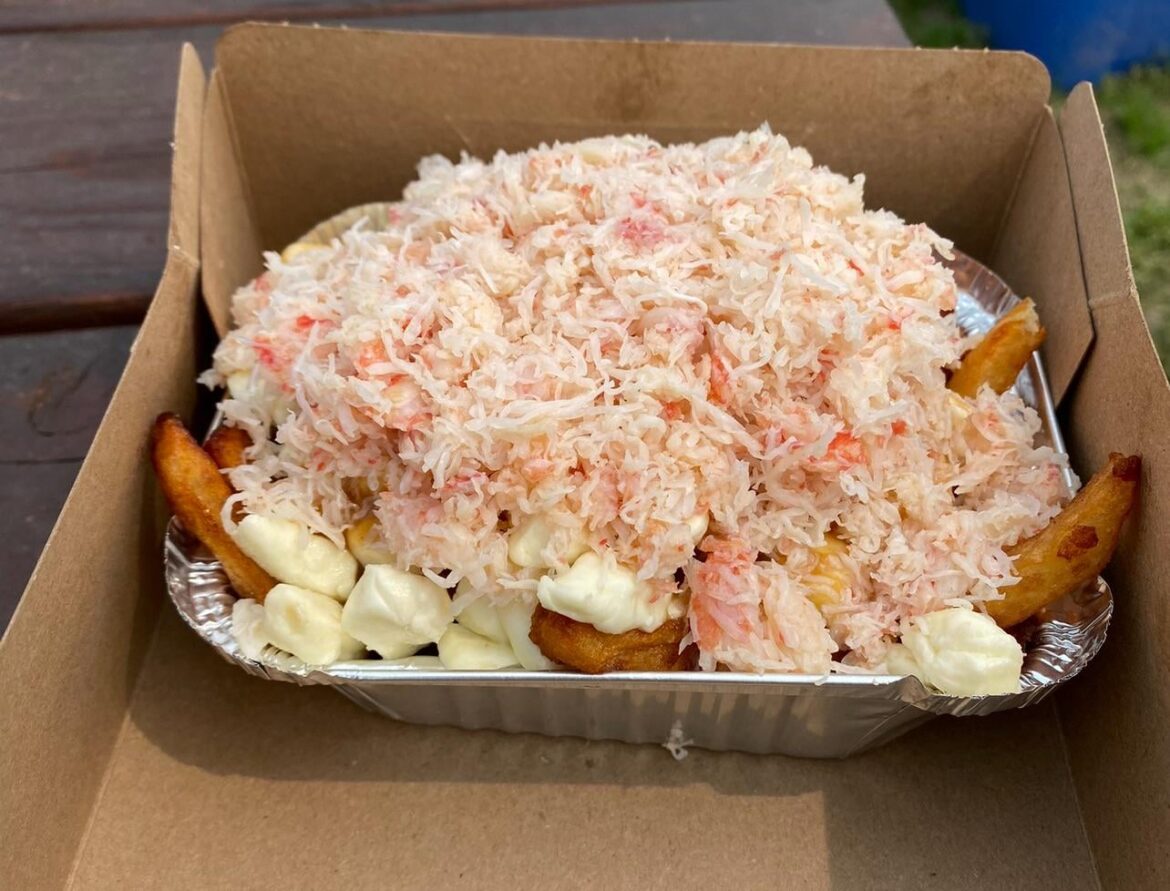 [I ate] This poutine with crab meat
