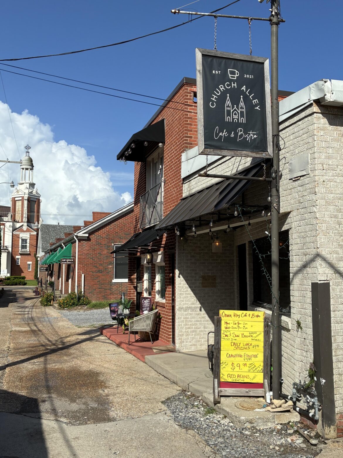 Great Coffee in Church Alley - New Iberia LA