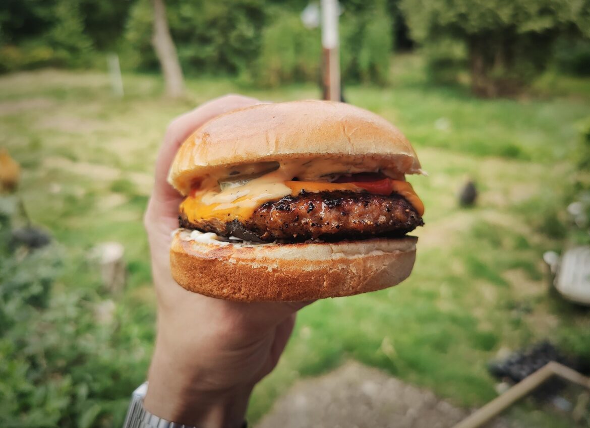 Beside Cheese, what else do you prefer in a simple cheeseburger?