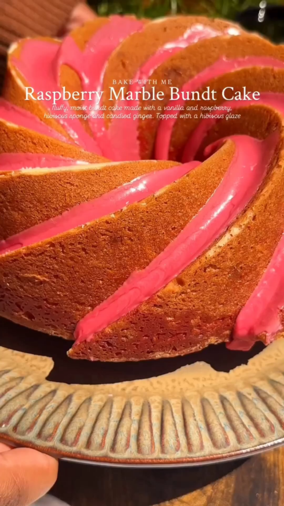 Summer Bundt Cake 💕
