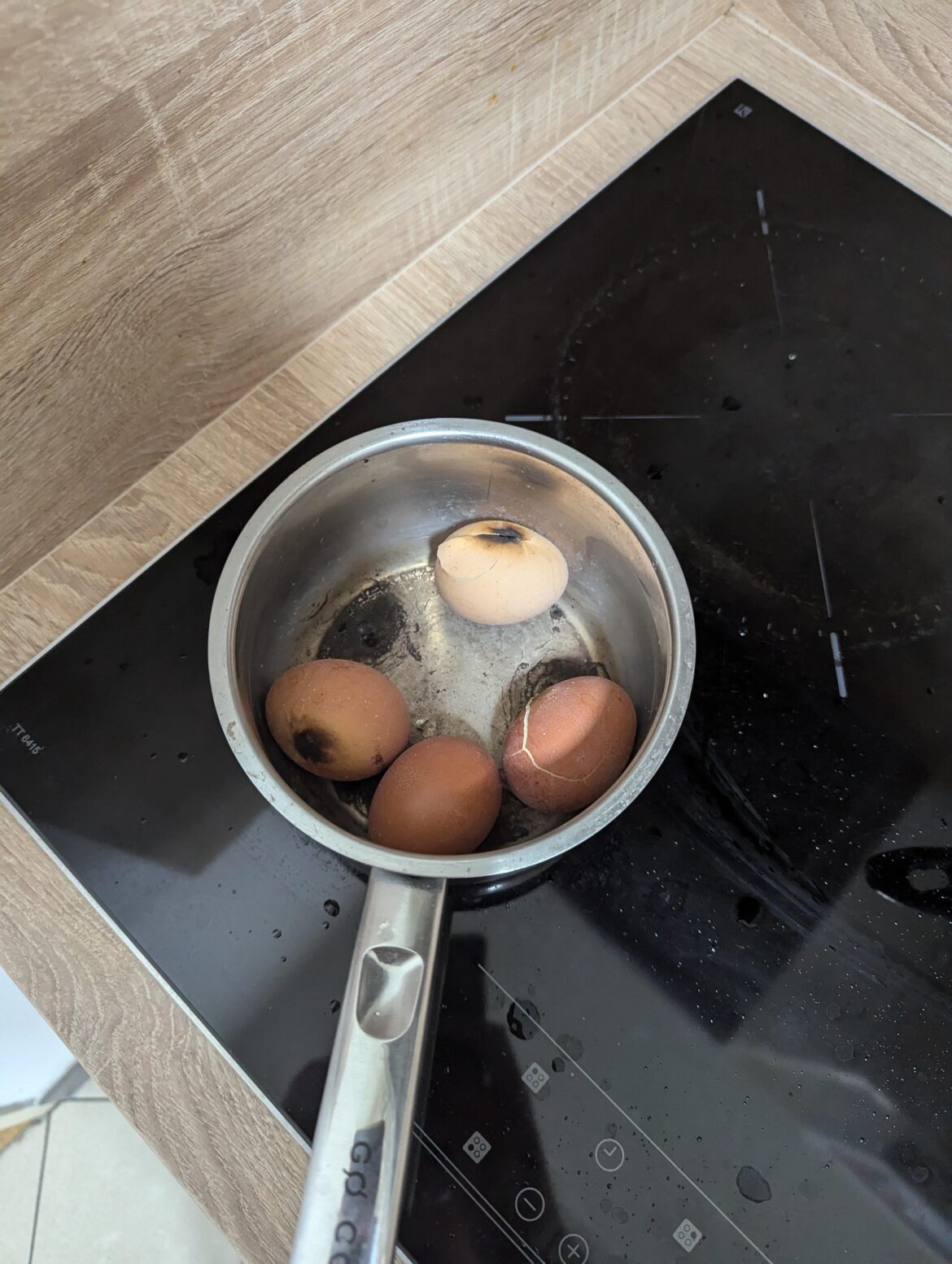 A flatmate burned their boiled eggs