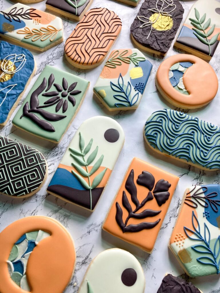 This customer was a friend, so I didn’t make her use my typical order form. When I asked the theme she just said “cute.” I had so much fun with the creative freedom!!