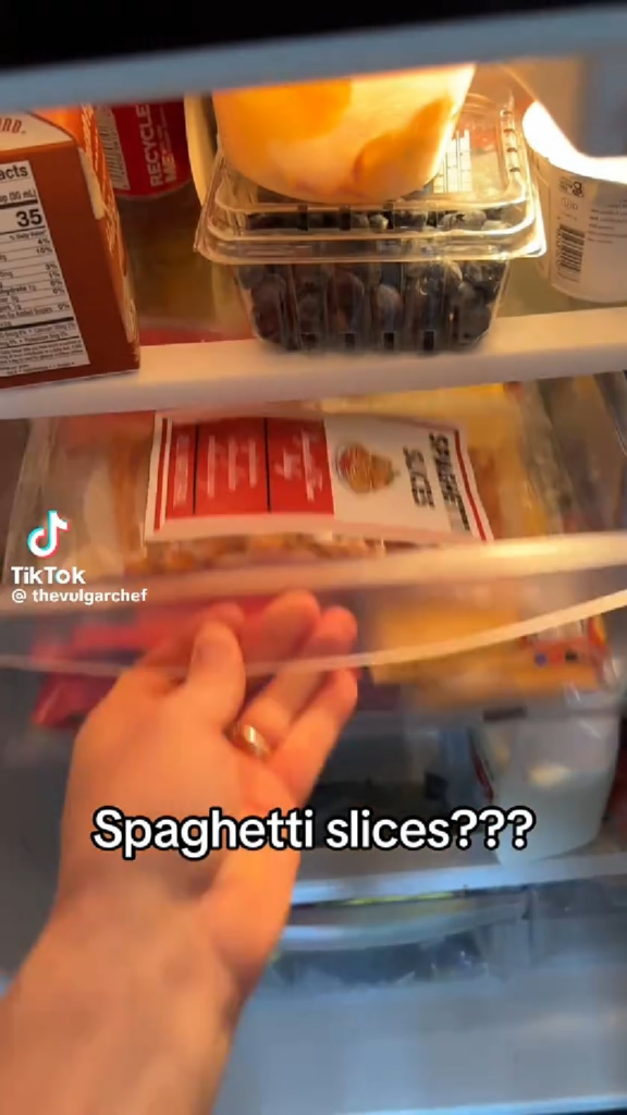 Spaghetti slices
