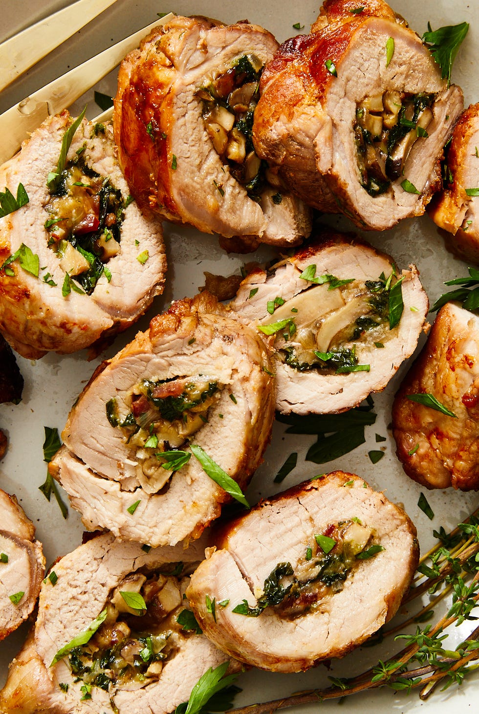 mushroom spinach and gruyere stuffed pork tenderloin
