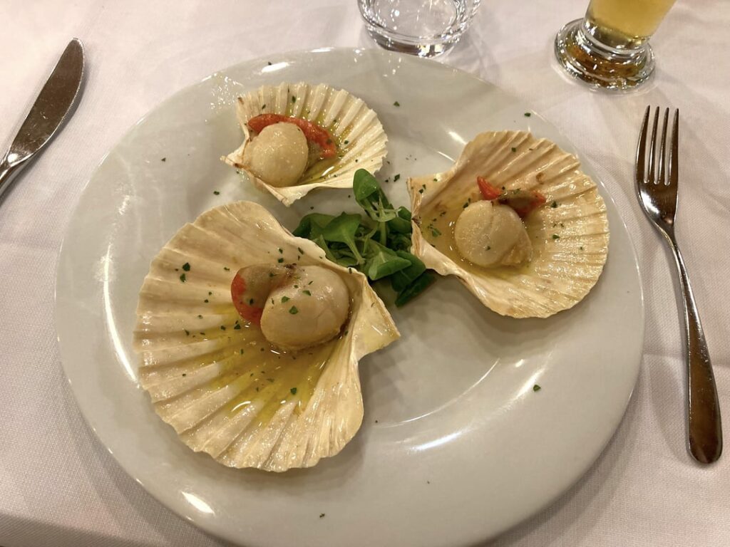 Scallops cooked in white wine followed by Fettuccine with Mushrooms & Ham - just outside Noale, Italy