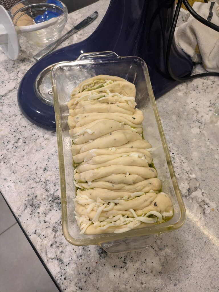 Sally's pesto pull apart bread