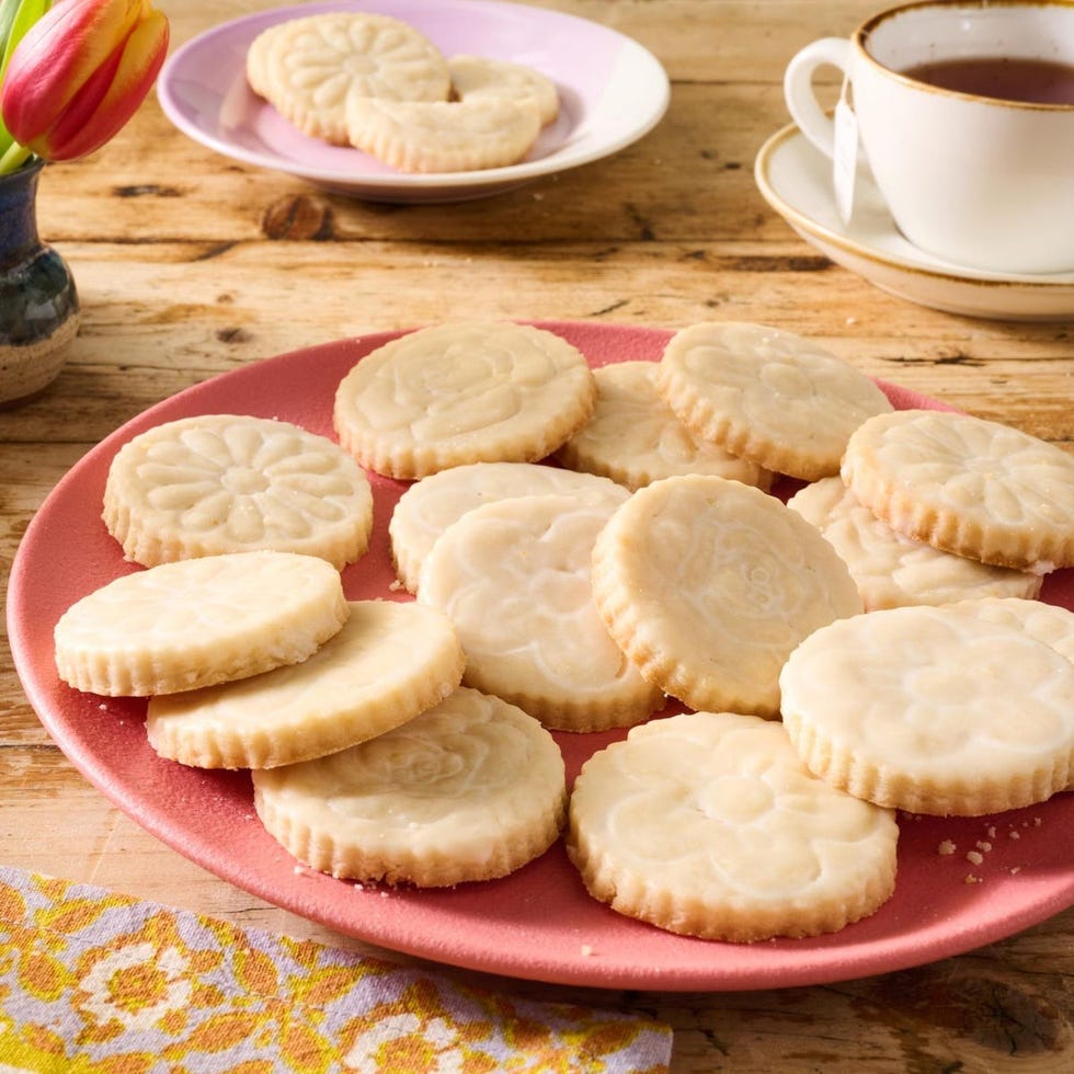 lemon shortbread easter cookies