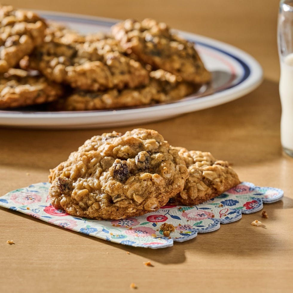 oatmeal raisin easter cookies