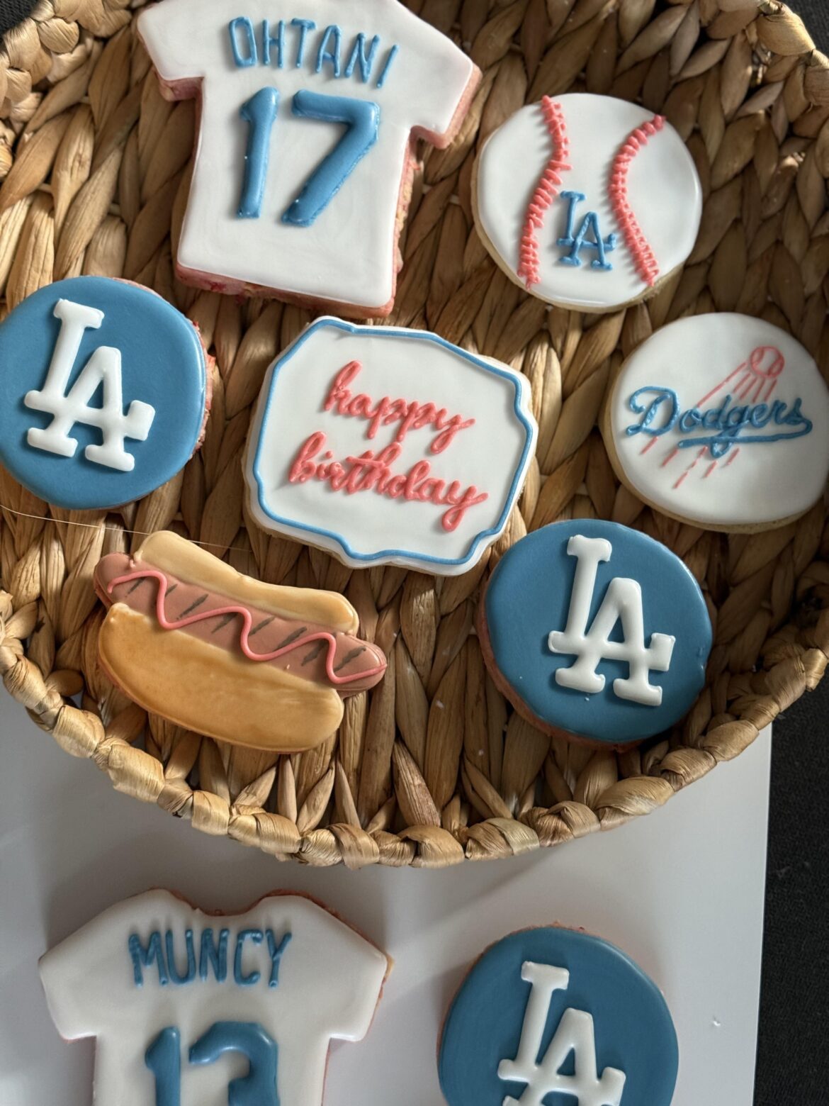 now I want a dodger dog