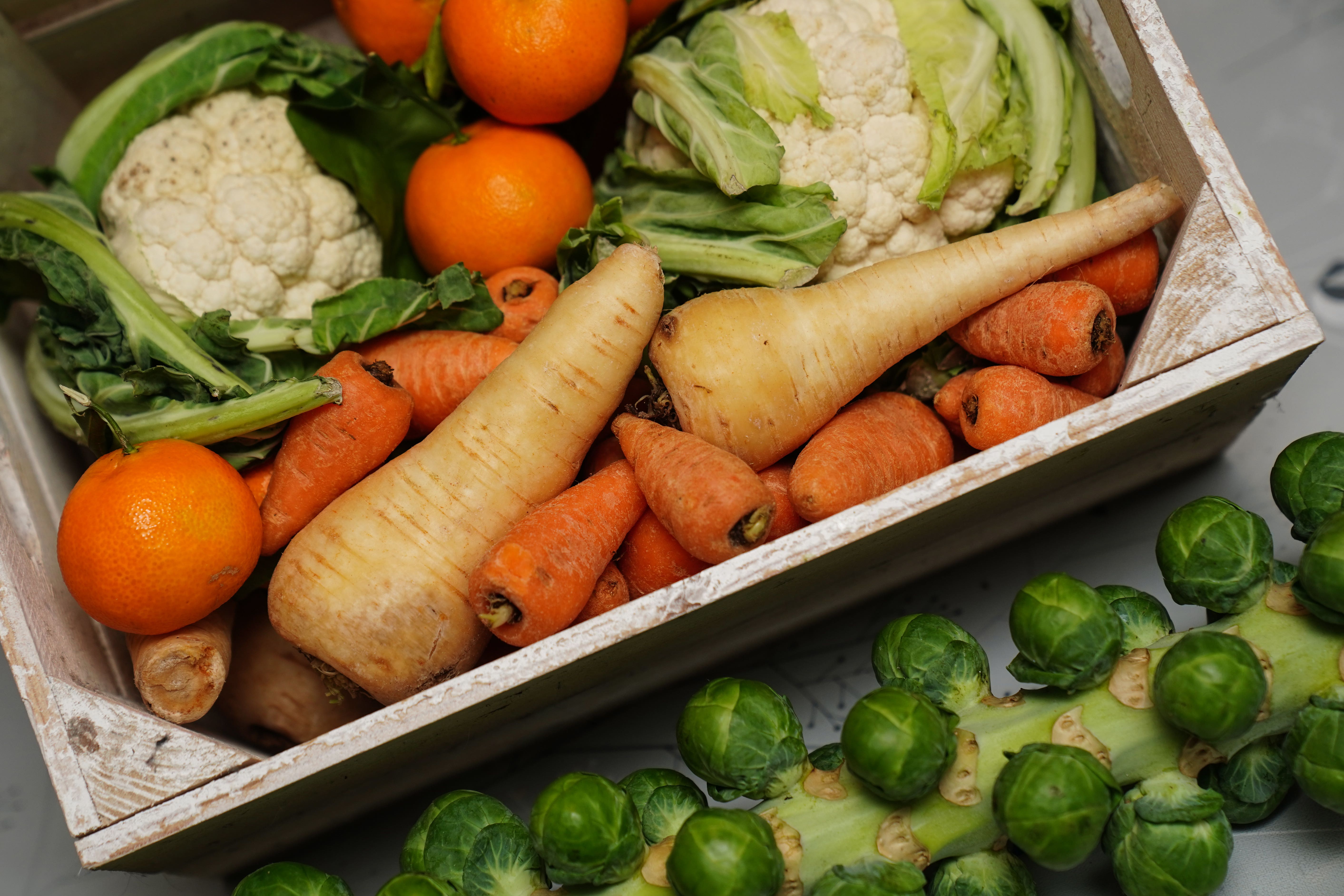 Both the Mediterranean diet and the Dash diet emphasise eating plenty of plant-based foods