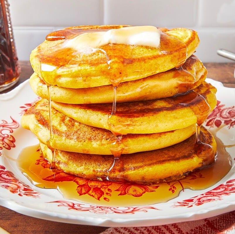 fall breakfast pumpkin pancakes