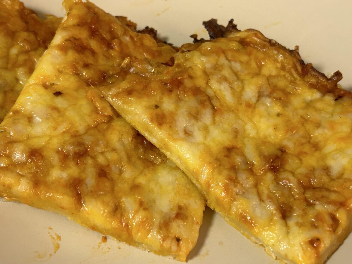 [Homemade] “lunch lady pizza.”