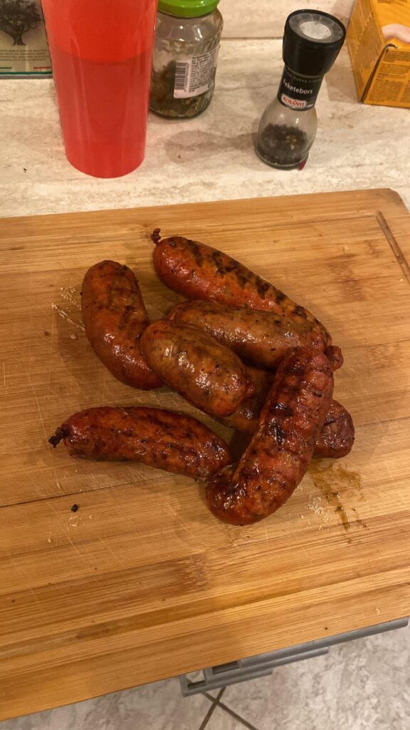 Smoked some cheddar jalapeno sausages..