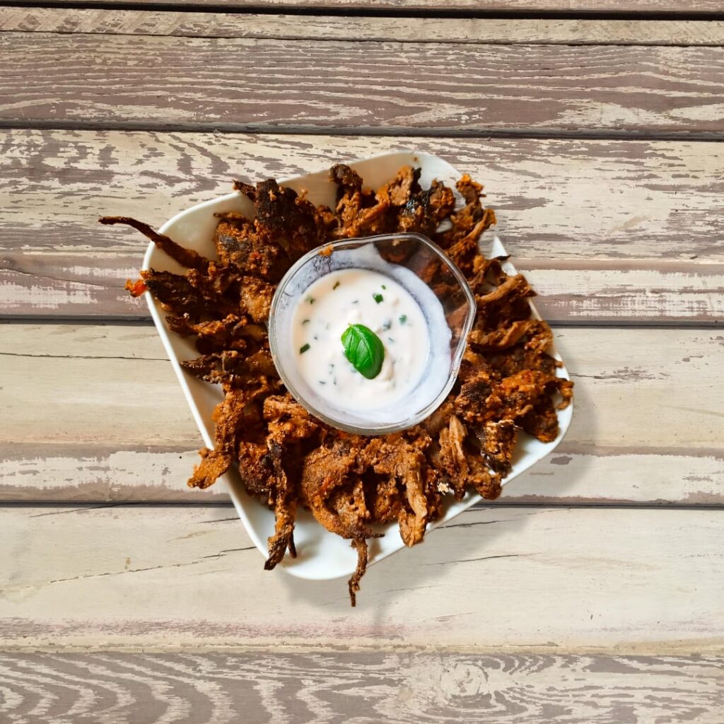 Oyster Mushroom "Wings" in 2 Versions