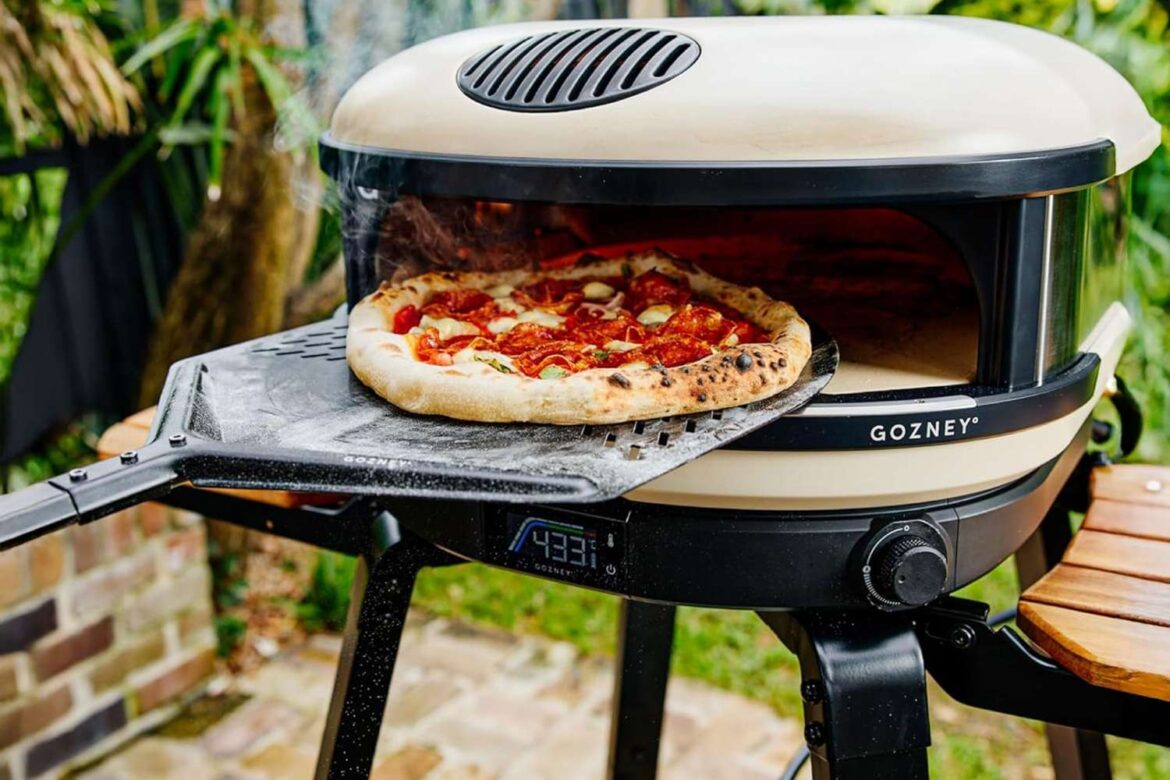 The Gear You Need to Make Homemade Pizza The Gear You Need to Make Homemade Pizza