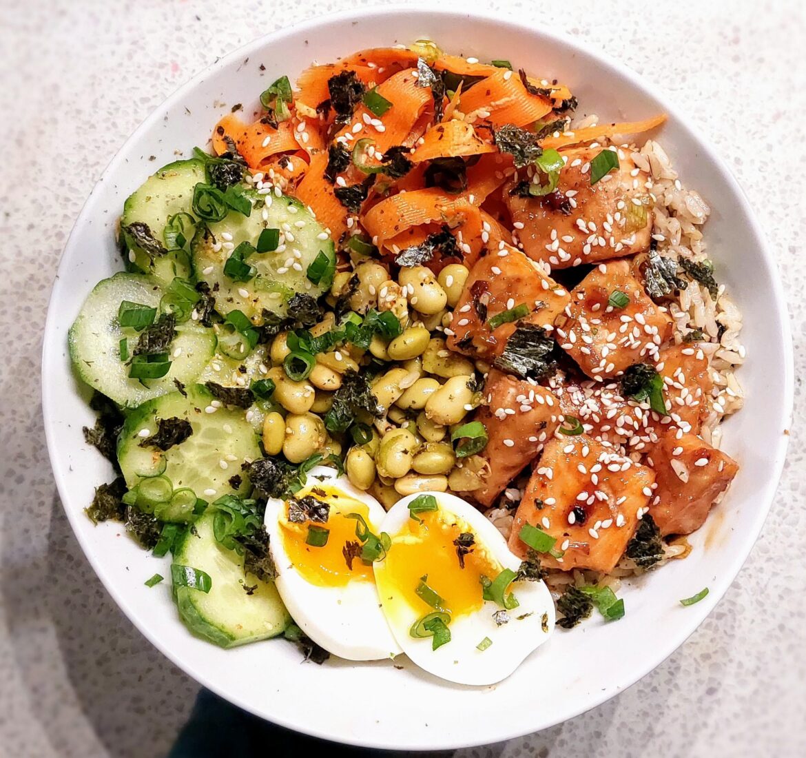 Teriyaki salmon, pickley carrots, etc bowl