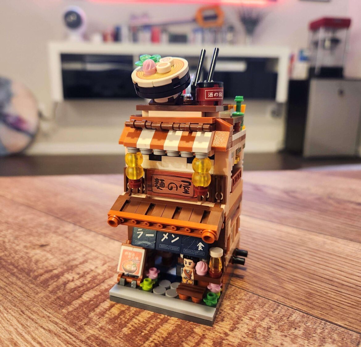 Built myself a ramen shop from the ground up 😌
