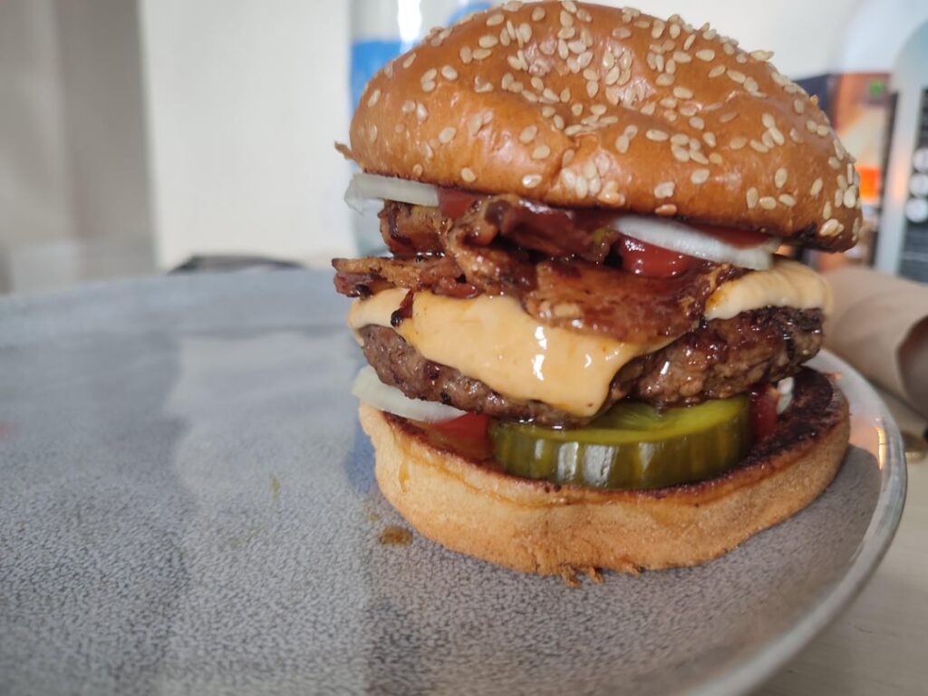 Bacon cheese with homemade pickles 🥒🍔 and fries 🍟