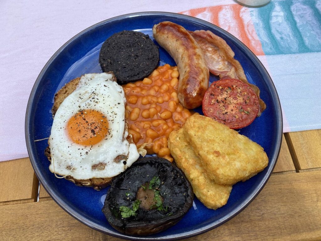 Made a modestly-sized fry up for the in-laws