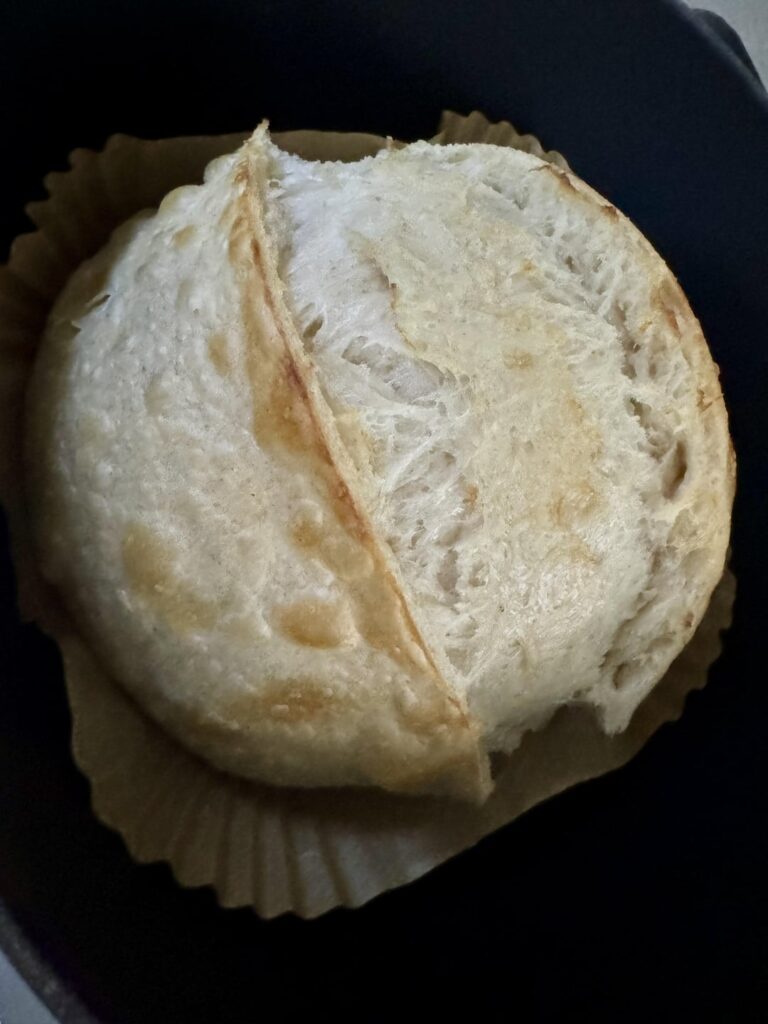 Sourdough God has been good to me lately ✨🥖