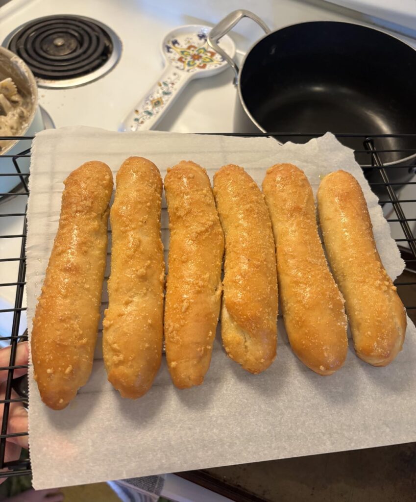 Copycat Olive Garden Bread Sticks!!