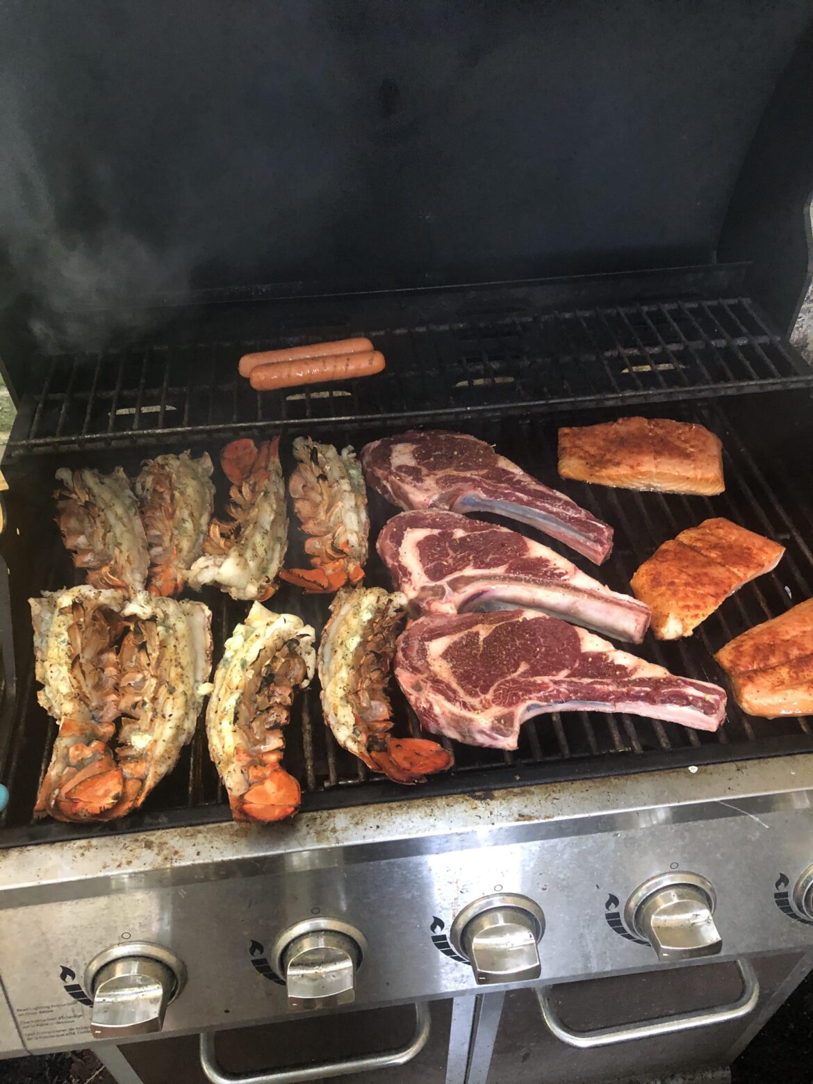 Full grill with two for the kids