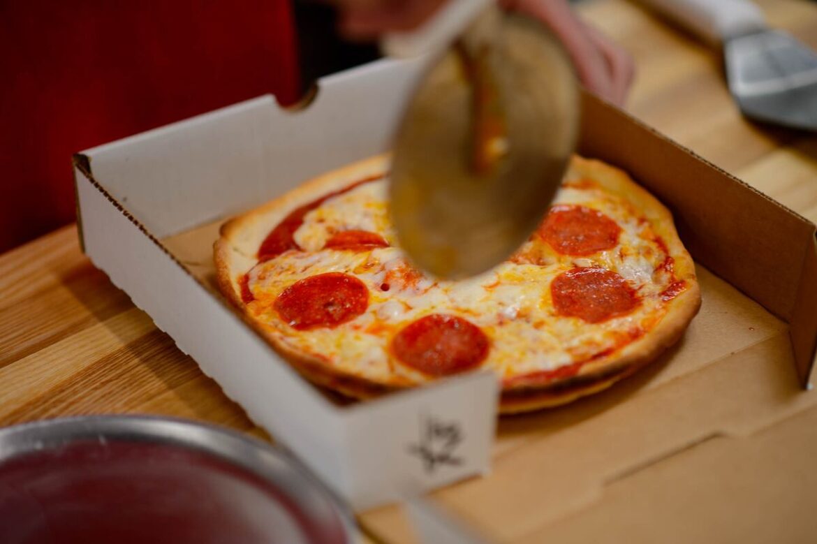 Robintino’s launches takeout shop in Murray